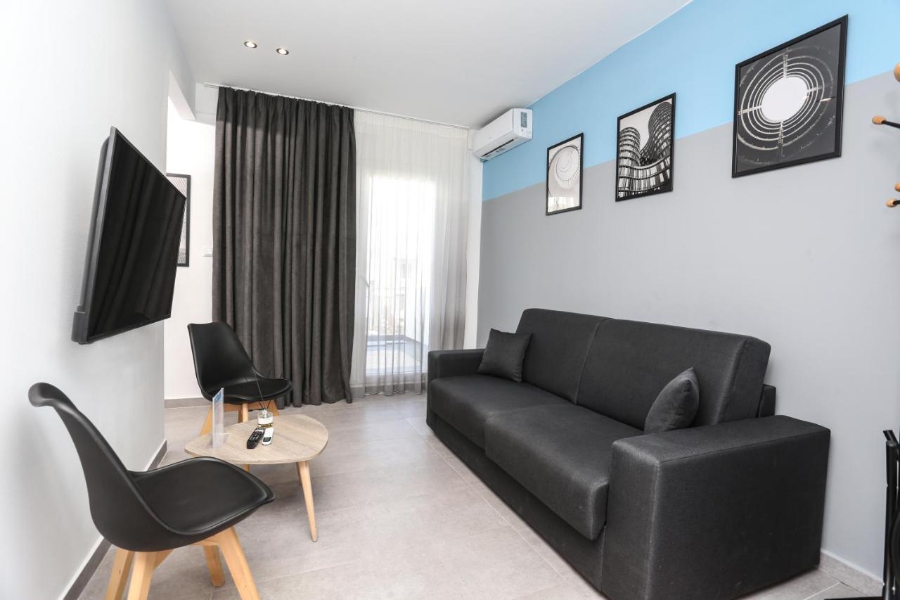 Downtown Seaside Suites Thessaloniki Exterior photo