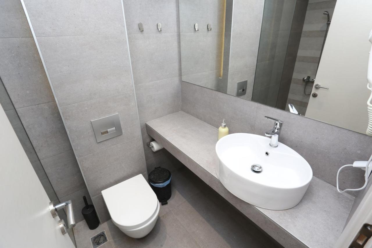 Downtown Seaside Suites Thessaloniki Exterior photo